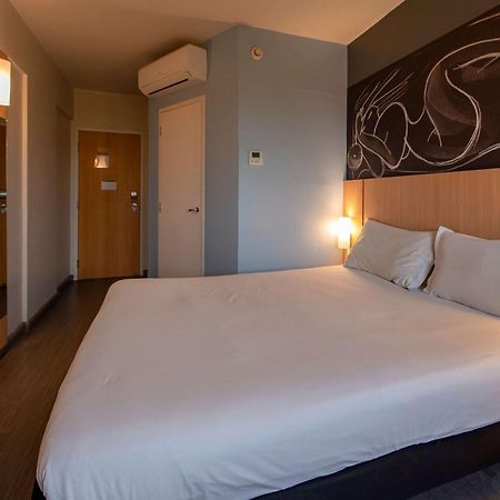 Hotel Ibis Guaratingueta Aparecida - Circuito Da Fe Zewnętrze zdjęcie
