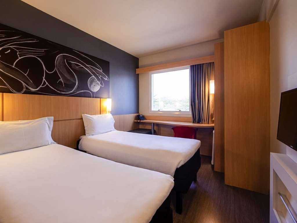 Hotel Ibis Guaratingueta Aparecida - Circuito Da Fe Pokój zdjęcie