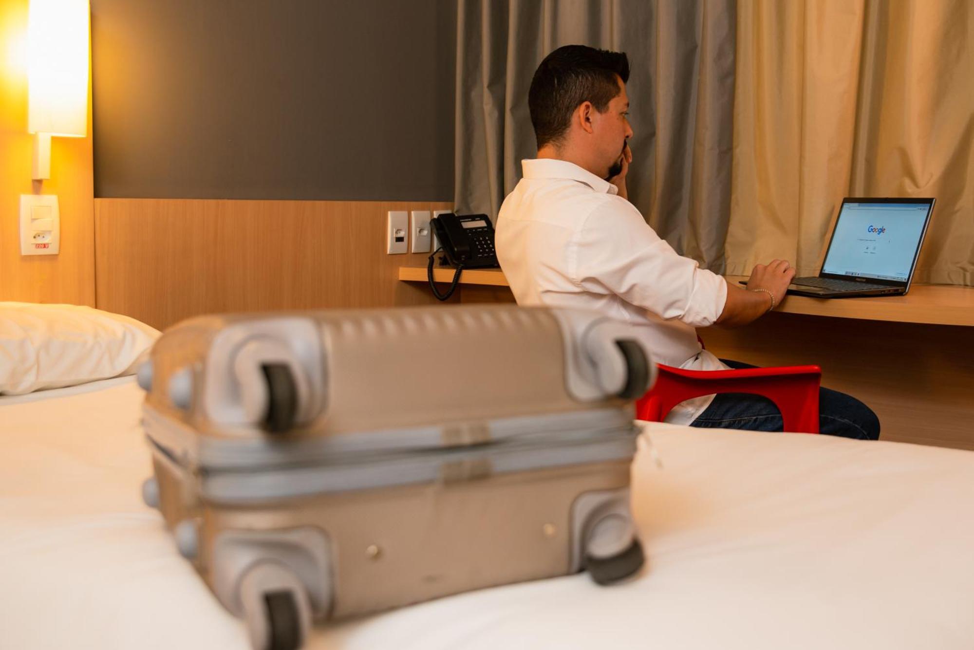Hotel Ibis Guaratingueta Aparecida - Circuito Da Fe Zewnętrze zdjęcie